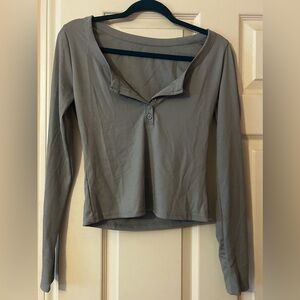 Grey long sleeve top